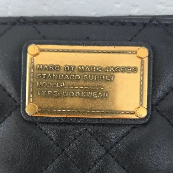 Marc by Marc Jacobs Quilted Black Folding Wallet for Women Logo Zipper - Picture 2 of 14